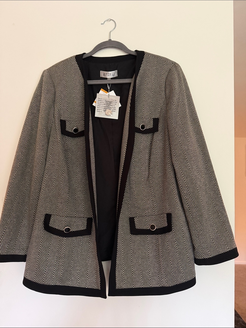 Kasper Black and Cream Herringbone Open-Front Jacket